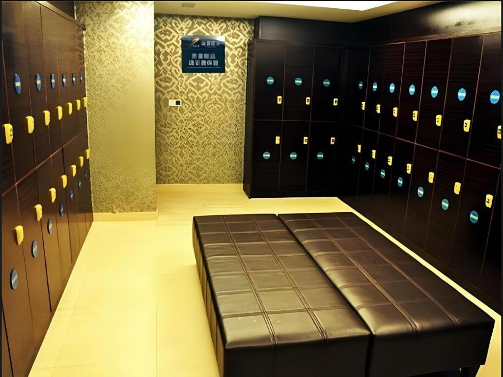 Country Garden Phoenix Hotel เสิ่นหยาง ภายนอก รูปภาพ