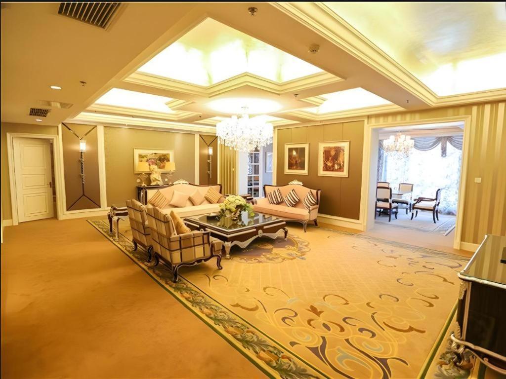Country Garden Phoenix Hotel เสิ่นหยาง ภายนอก รูปภาพ