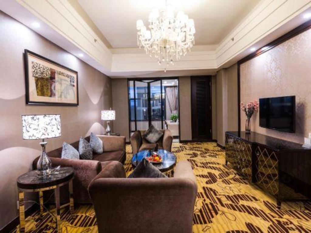 Country Garden Phoenix Hotel เสิ่นหยาง ภายนอก รูปภาพ